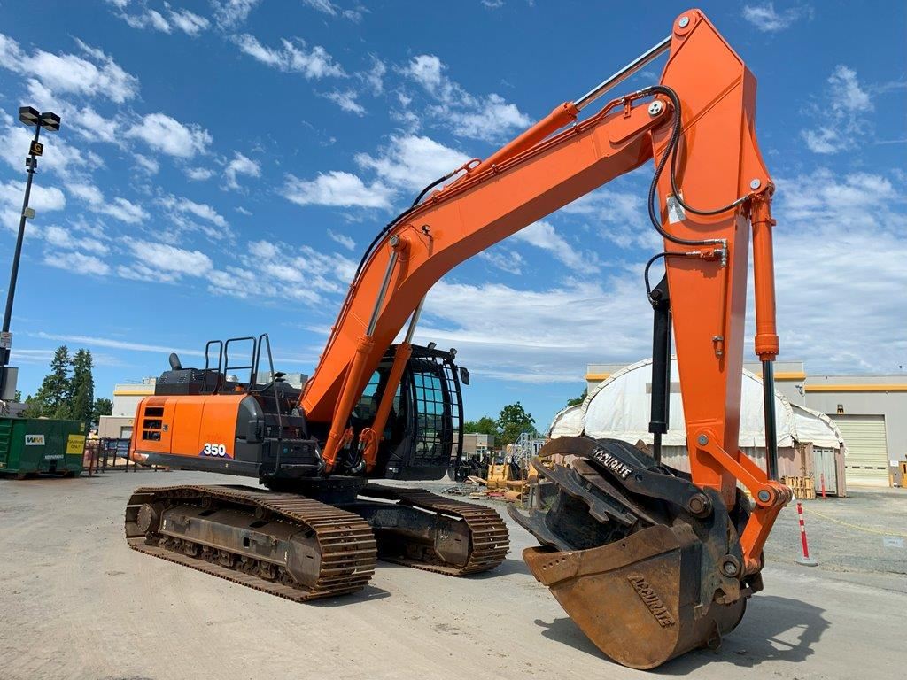 2020 Hitachi ZX350LC-6N Large Excavator