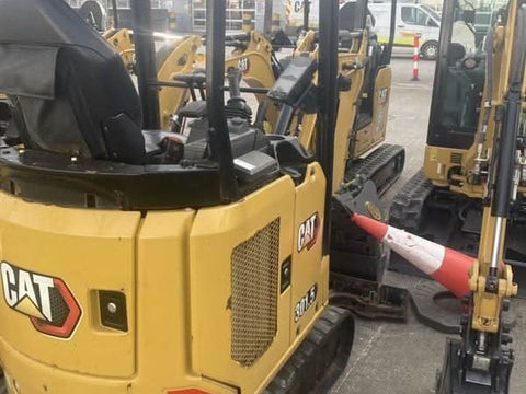 2021 Caterpillar 301.5 Excavator