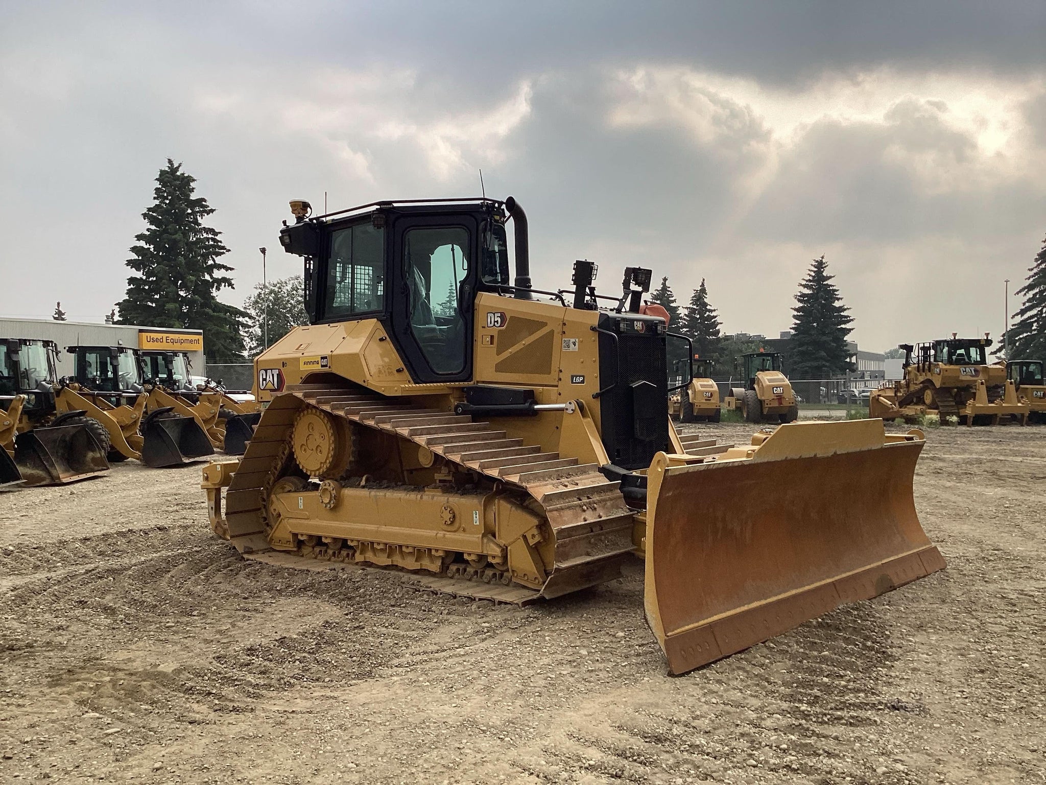 2023 Caterpillar D5 LGP Dozer